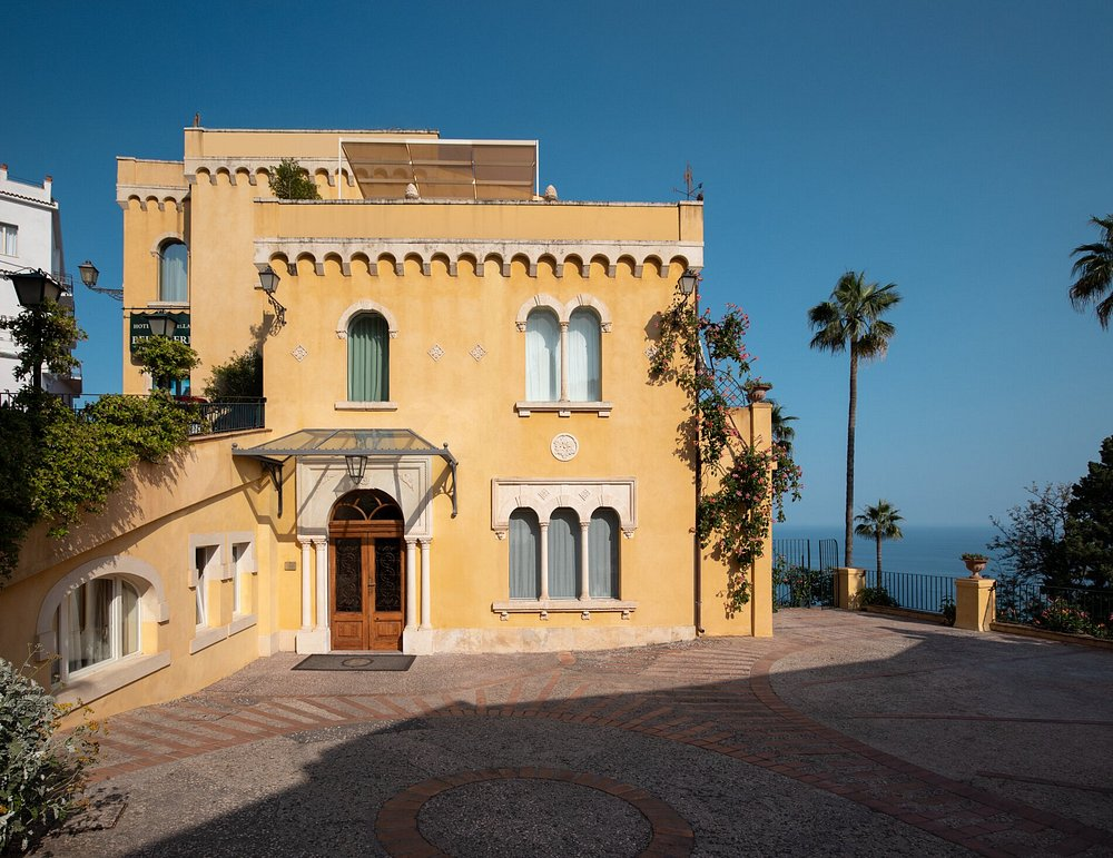 Parking | Villa Belvedere Taormina